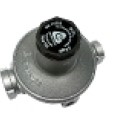[753B1] DETENDEUR REGLABLE 30-50mbar DEBIT 3KG/H ENTREE 3/8F SORTIE 1/4F